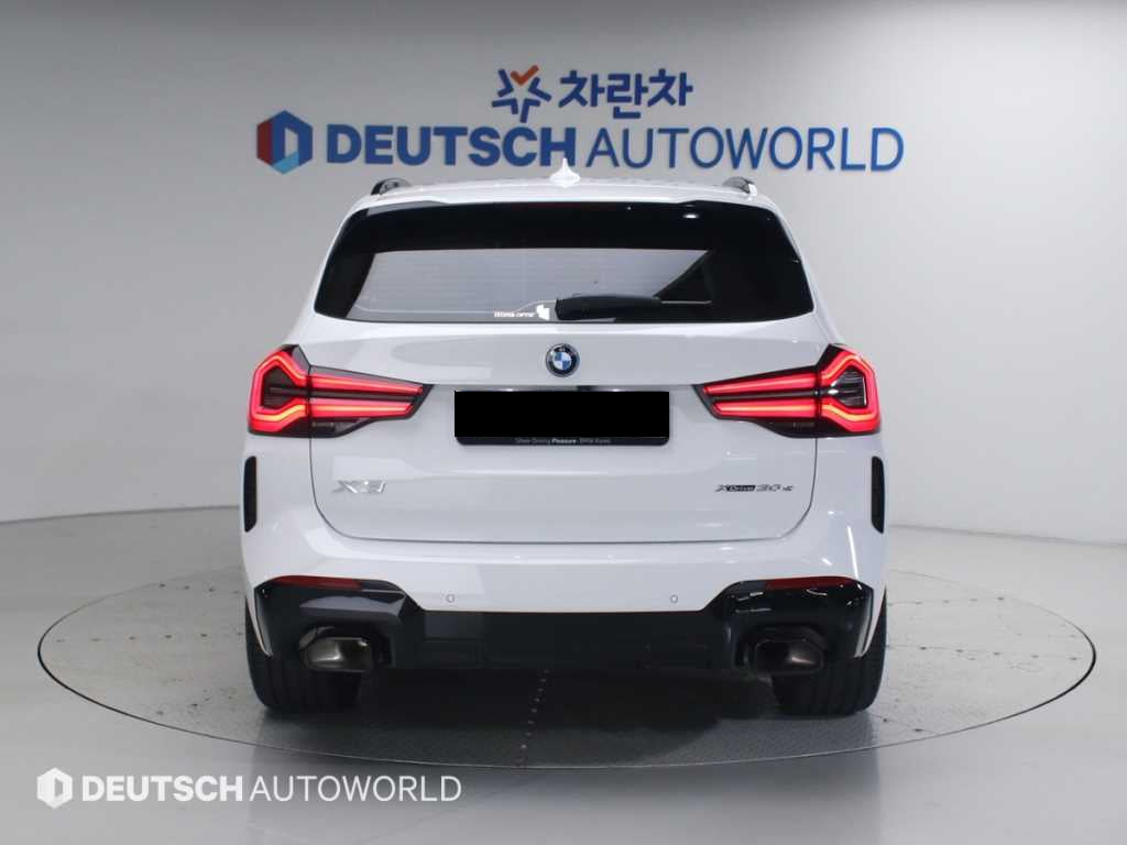 BMW X3 — photo 04