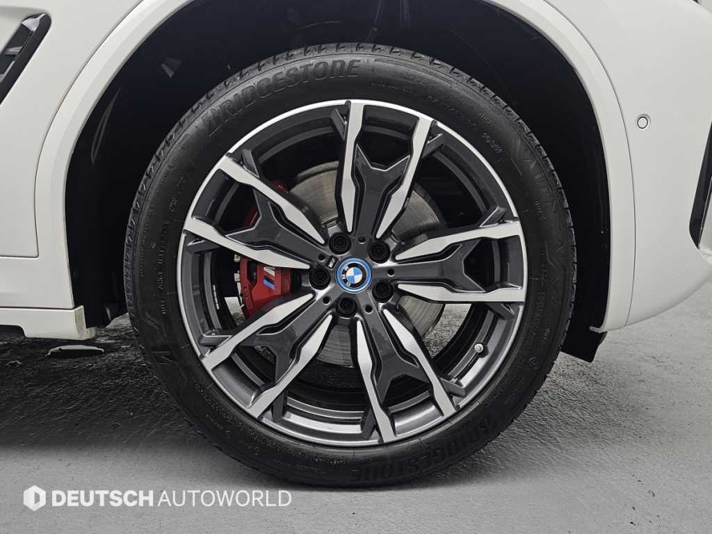 BMW X3 — photo 05