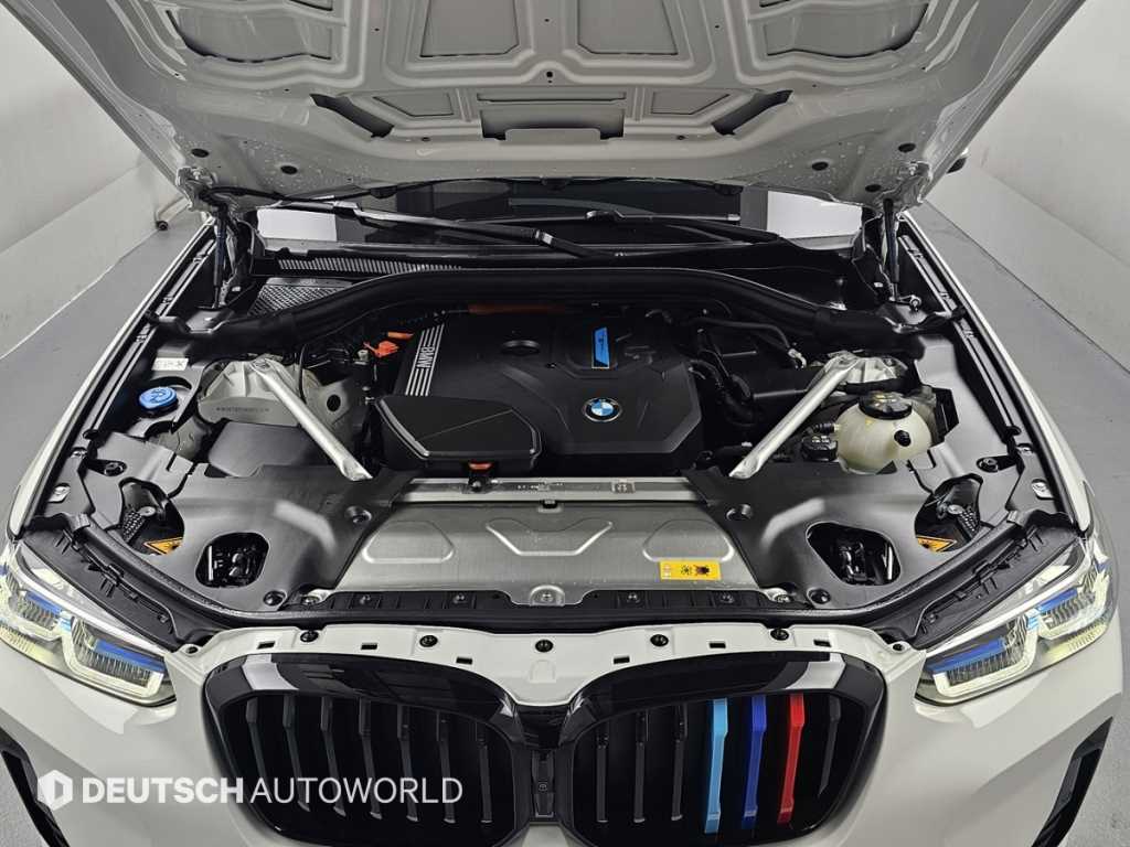 BMW X3 — photo 06