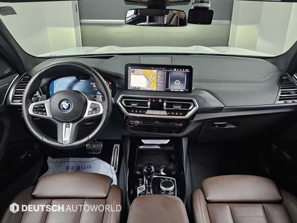 BMW X3 — photo 07