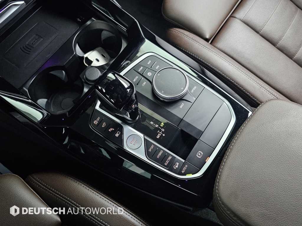 BMW X3 — photo 09
