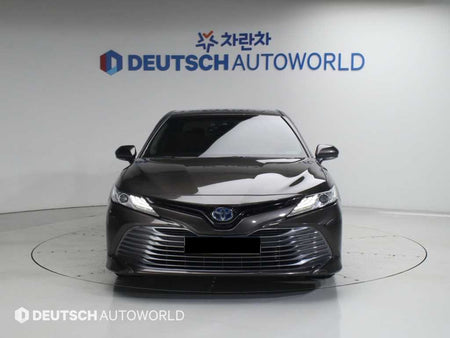 Toyota Camry — photo 03
