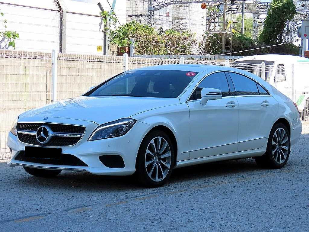 Mercedes-Benz CLS-Class — photo 02
