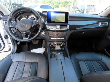 Mercedes-Benz CLS-Class — photo 07