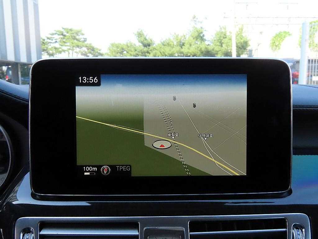 Mercedes-Benz CLS-Class — photo 13