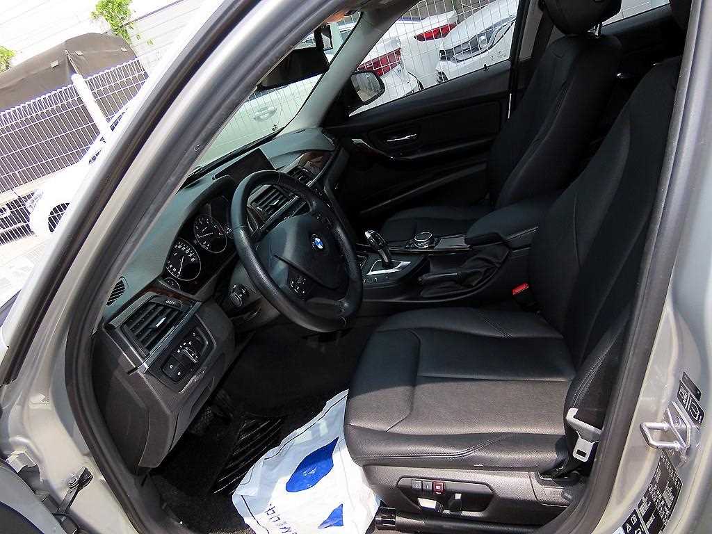 BMW 3-Series — photo 05