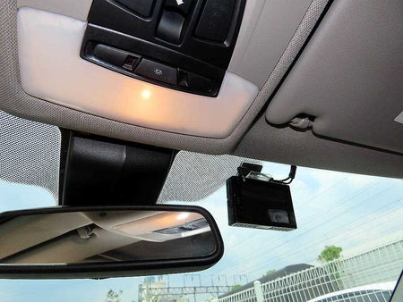 BMW 3-Series — photo 14