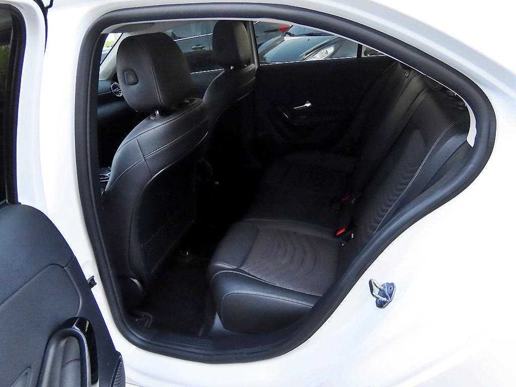 Mercedes-Benz A-Class — photo 06