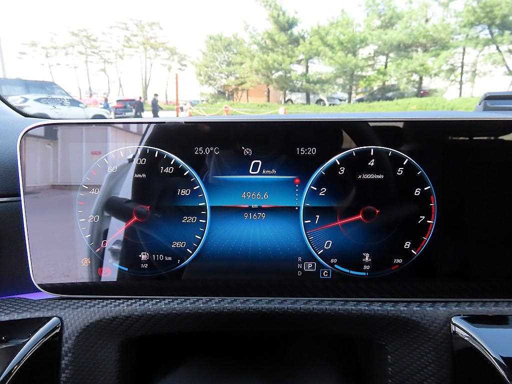 Mercedes-Benz A-Class — photo 09