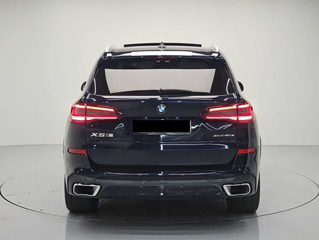 BMW X5 — photo 03