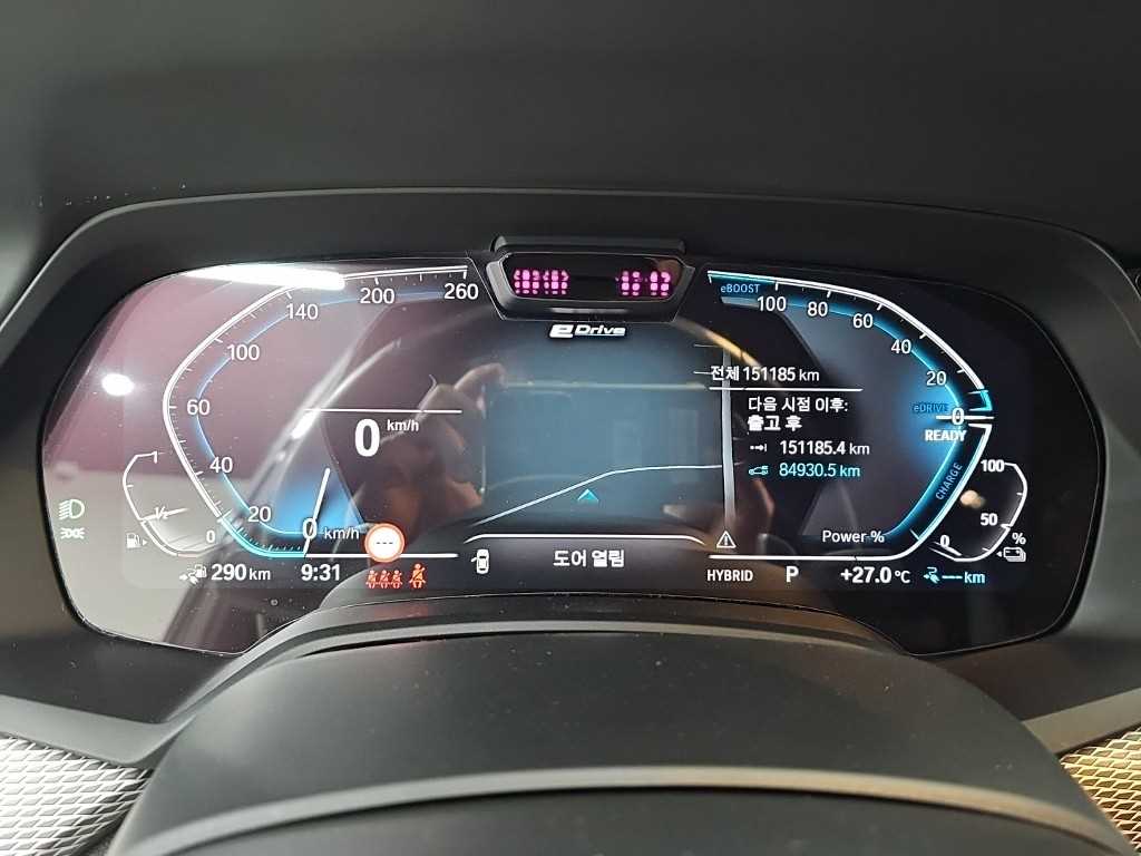 BMW X5 — photo 06