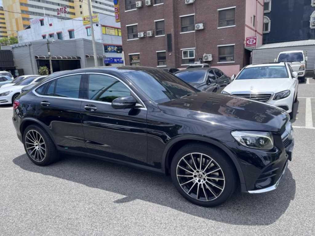 Mercedes-Benz GLC-Class — photo 04