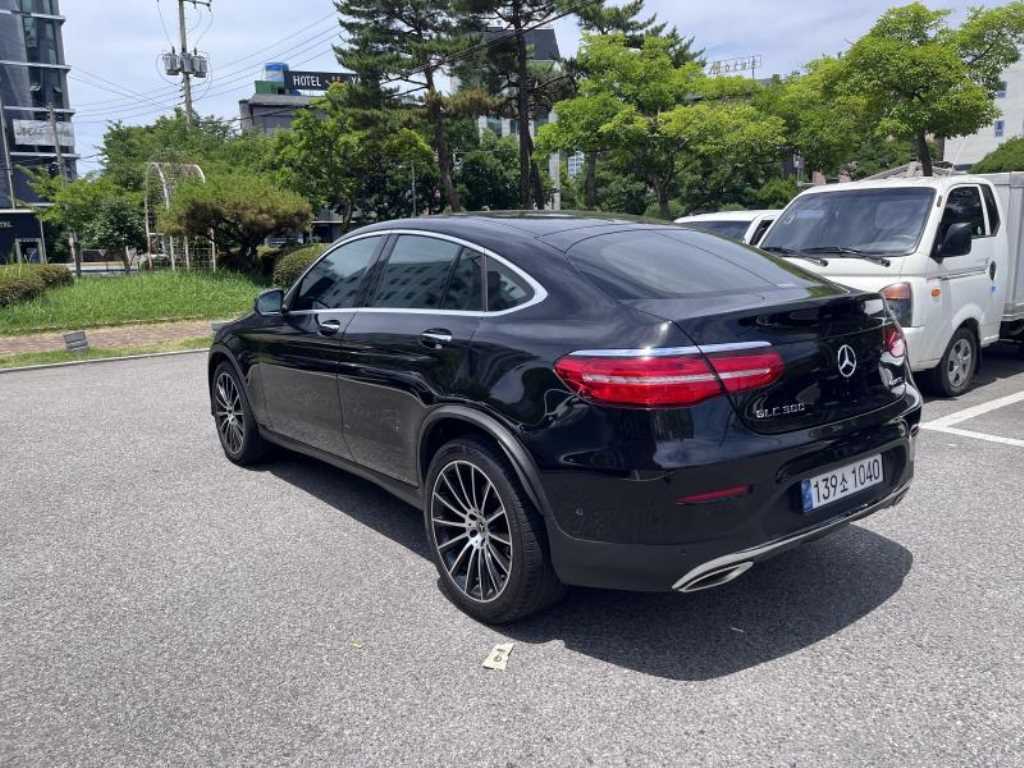 Mercedes-Benz GLC-Class — photo 07