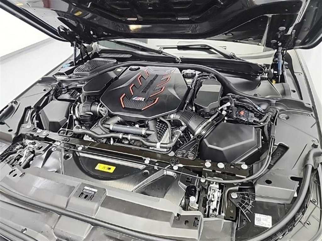 BMW M5 — photo 05
