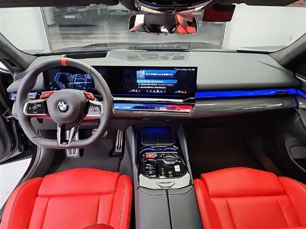 BMW M5 — photo 07
