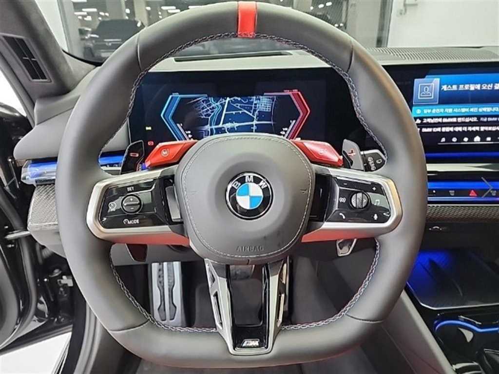 BMW M5 — photo 09