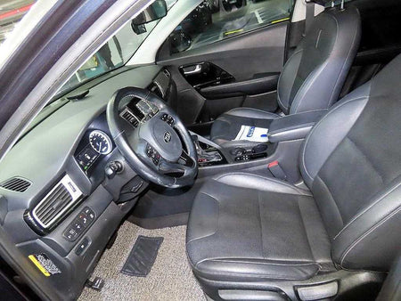 Kia Niro — photo 06