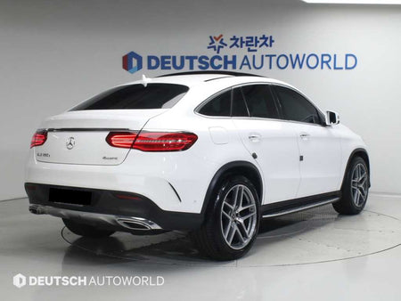 Mercedes-Benz GLE-Class — photo 02
