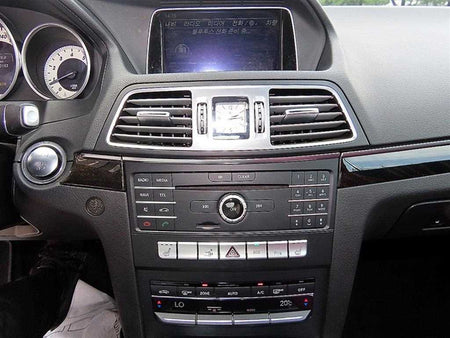 Mercedes-Benz E-Class — photo 13