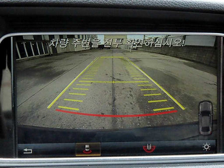 Mercedes-Benz E-Class — photo 15