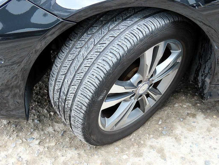 Mercedes-Benz E-Class — photo 19