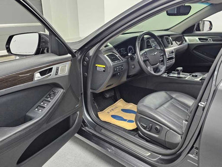 Genesis G80 — photo 11