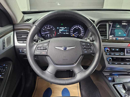 Genesis G80 — photo 13
