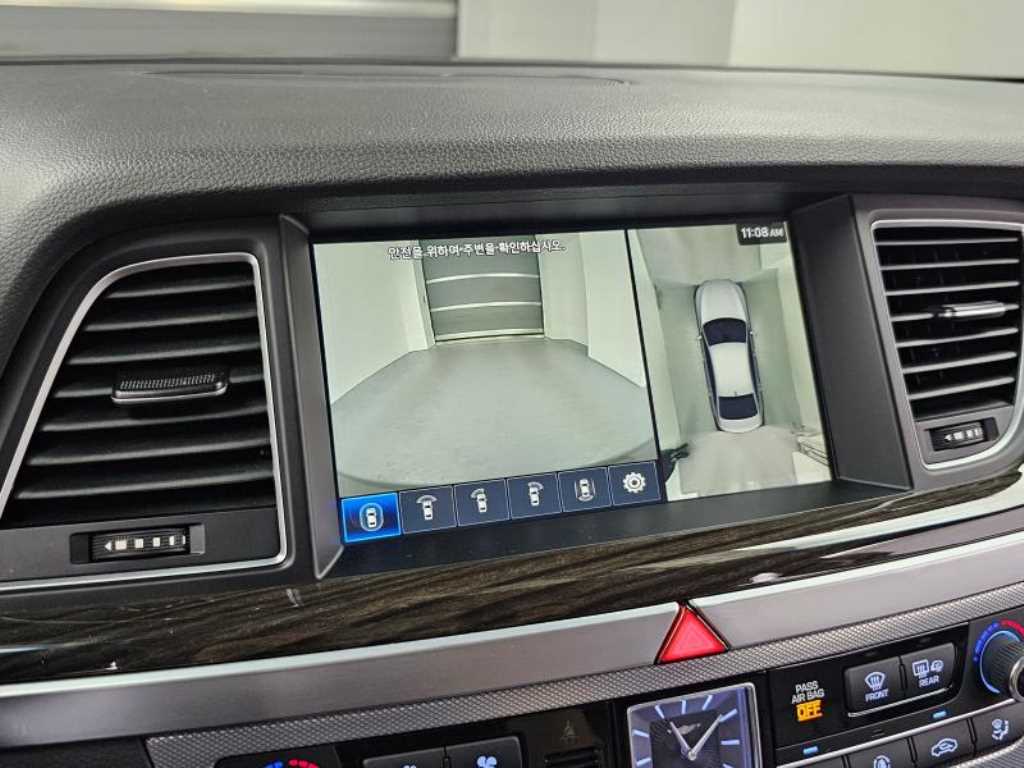 Genesis G80 — photo 15