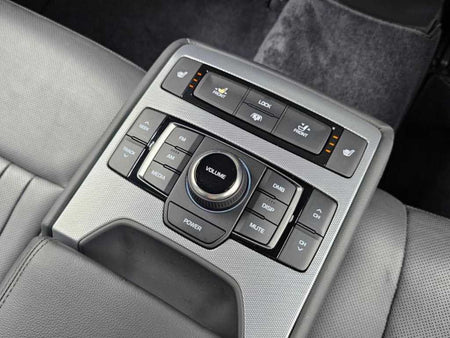 Genesis G80 — photo 16