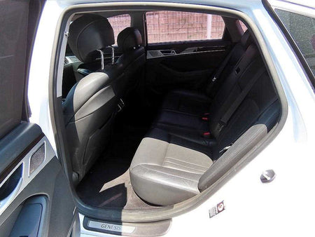 Genesis G80 — photo 06