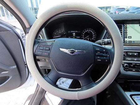 Genesis G80 — photo 08