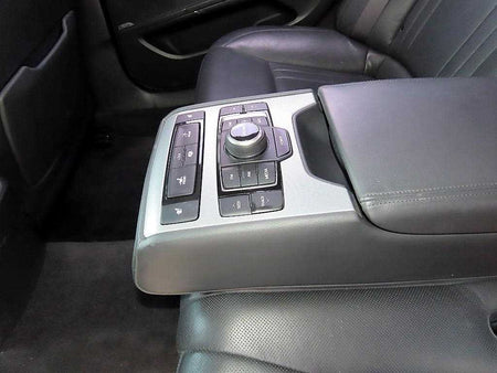 Genesis G80 — photo 16