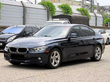 BMW 3-Series — photo 02