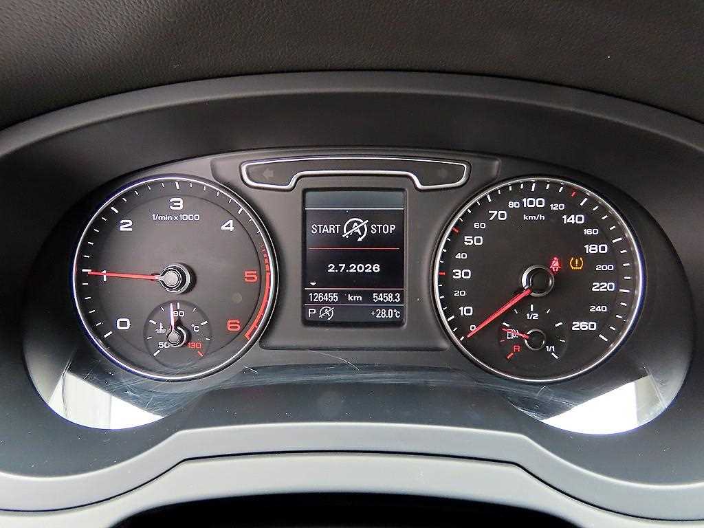 Audi Q3 — photo 09