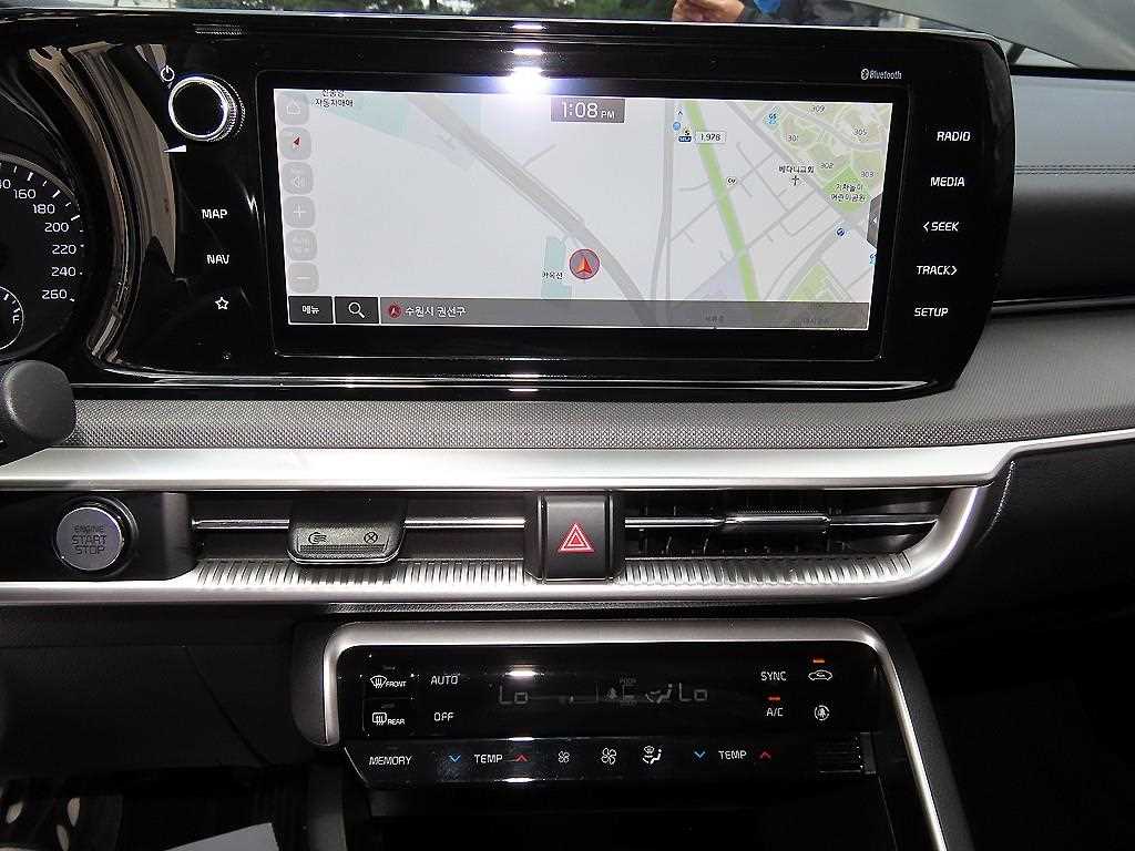 Kia K5 — photo 14