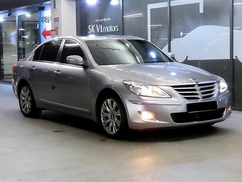 Hyundai Genesis — photo 01
