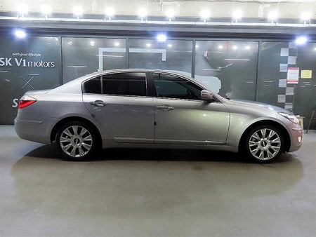 Hyundai Genesis — photo 03