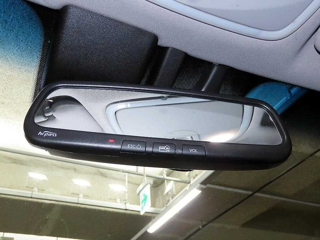 Hyundai Genesis — photo 16