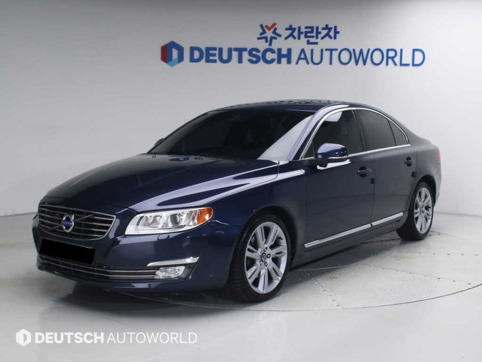 Volvo S80 — photo 01