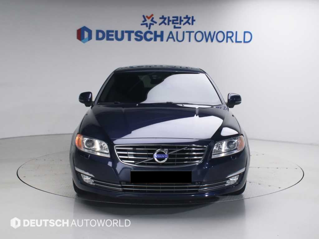 Volvo S80 — photo 03