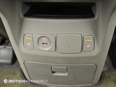 Kia Carnival — photo 16