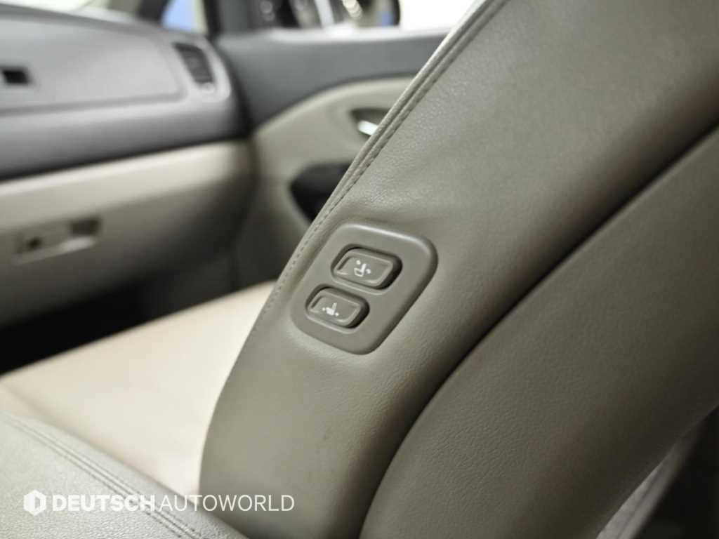 Kia Carnival — photo 17