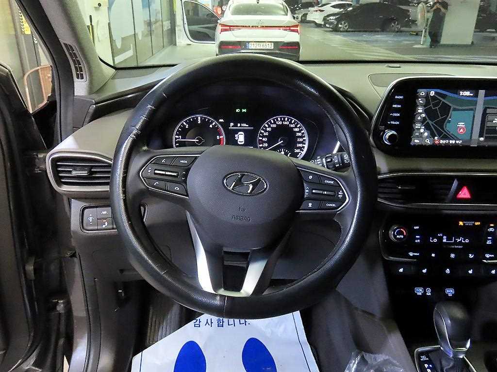 Hyundai Santafe — photo 08