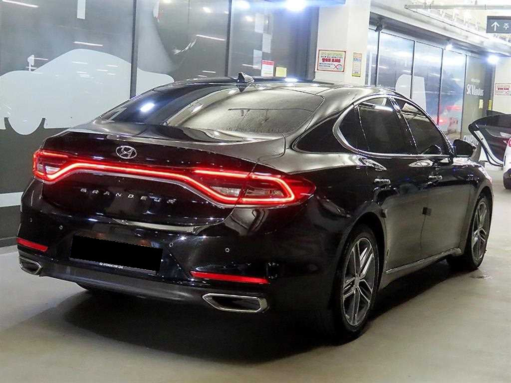 Hyundai Grandeur — photo 04