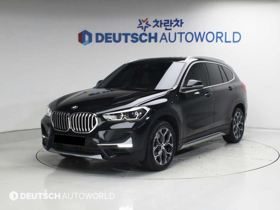 BMW X1 — photo 01