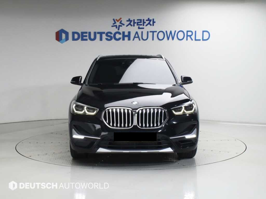 BMW X1 — photo 03