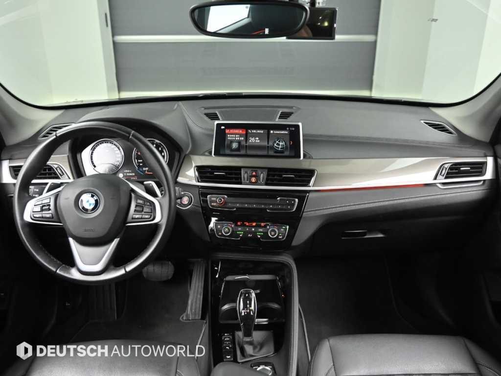 BMW X1 — photo 07