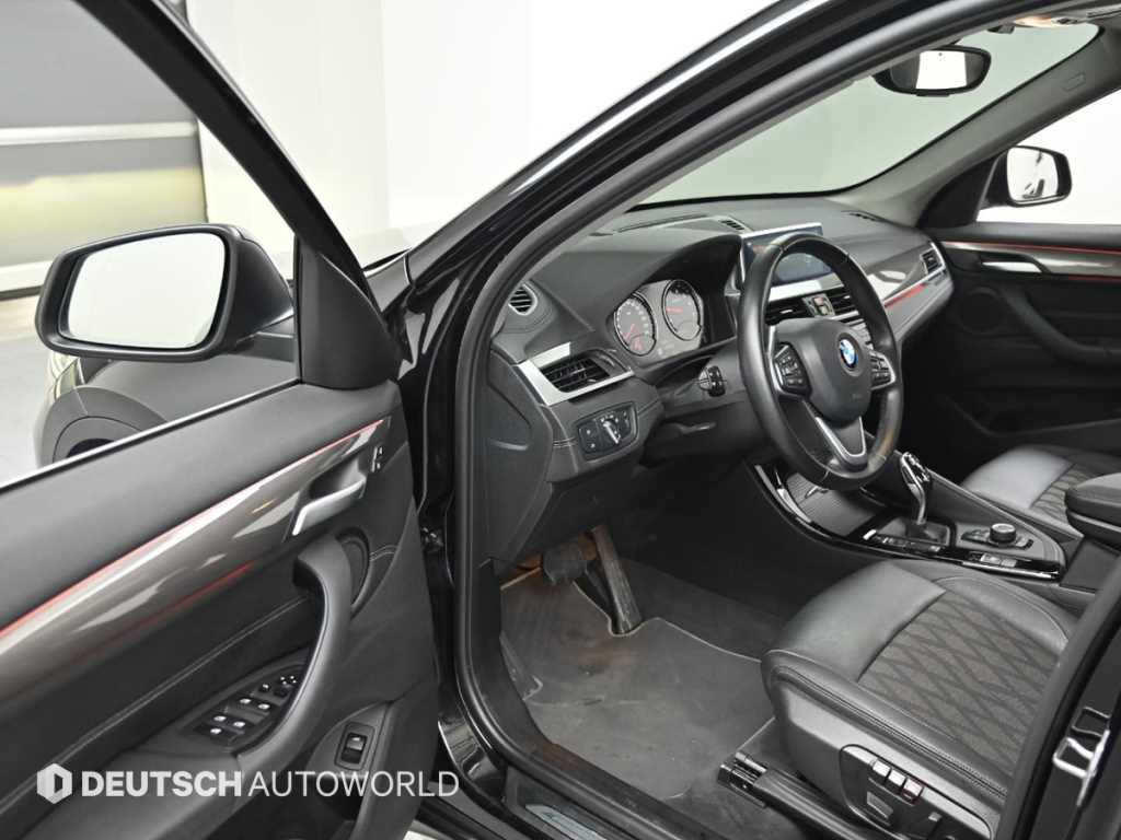 BMW X1 — photo 11