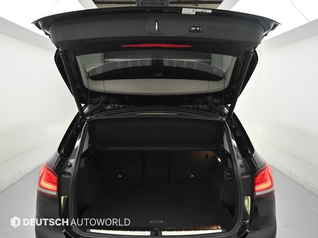BMW X1 — photo 19