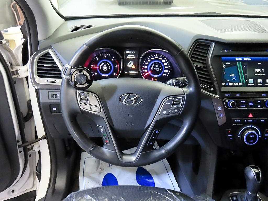 Hyundai Santafe — photo 08